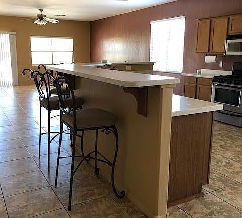 4th image of 509 S Sunny Rock Dr