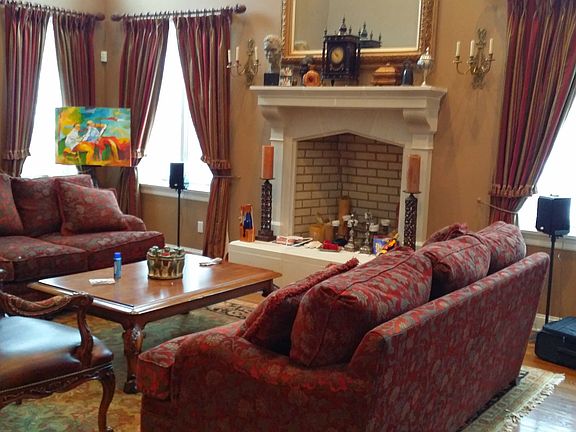 3rd image of 59 Stonewall Cir