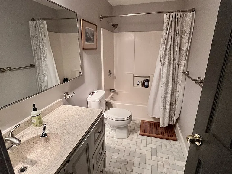 14 John Eliot Sq #6B — Photo 17