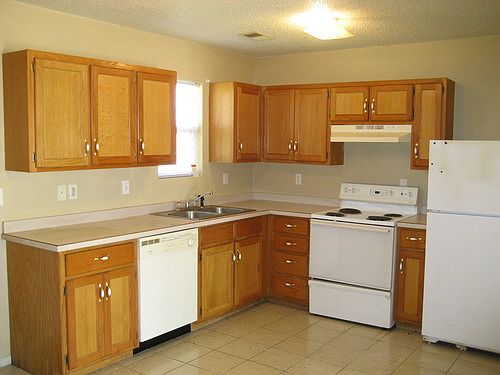 4th image of 817 SE 11th St APT 12