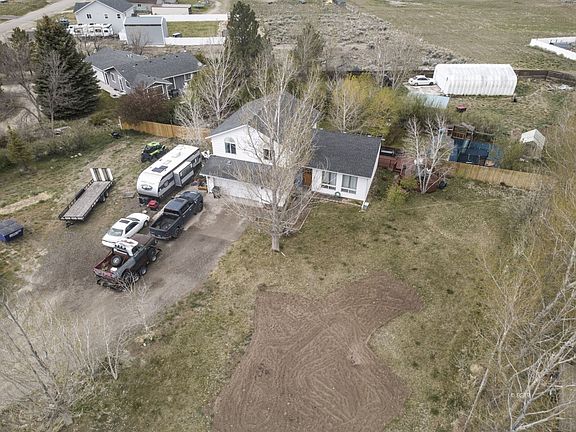 4th image of 143 Glen Brier Dr