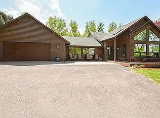 175 6th Ln NE, Oronoco, MN 55960