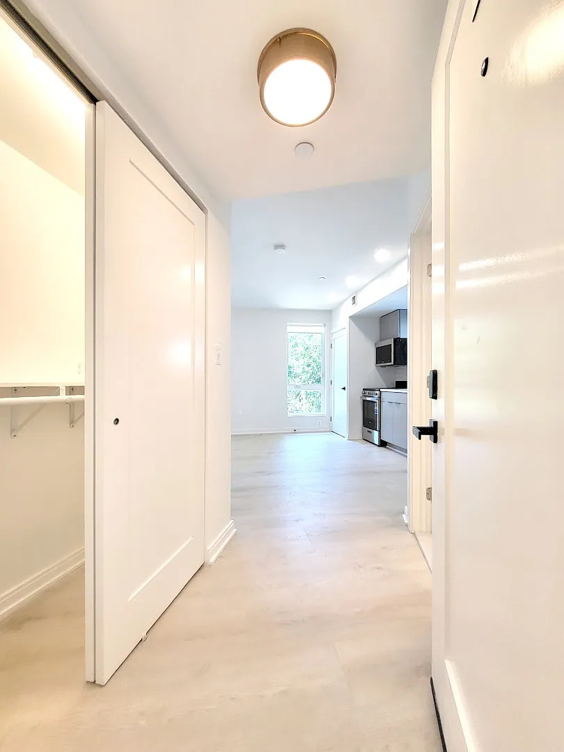 Studio, 360 sqft, $1,690 — Photo 1