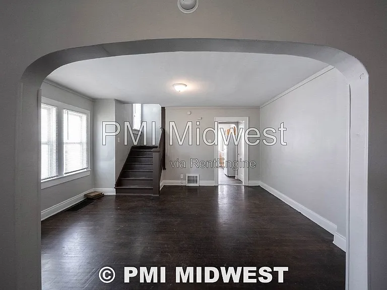 3139 Guilford Ave — Photo 4