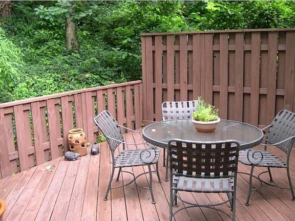 3rd image of 3659 Vacation Ln