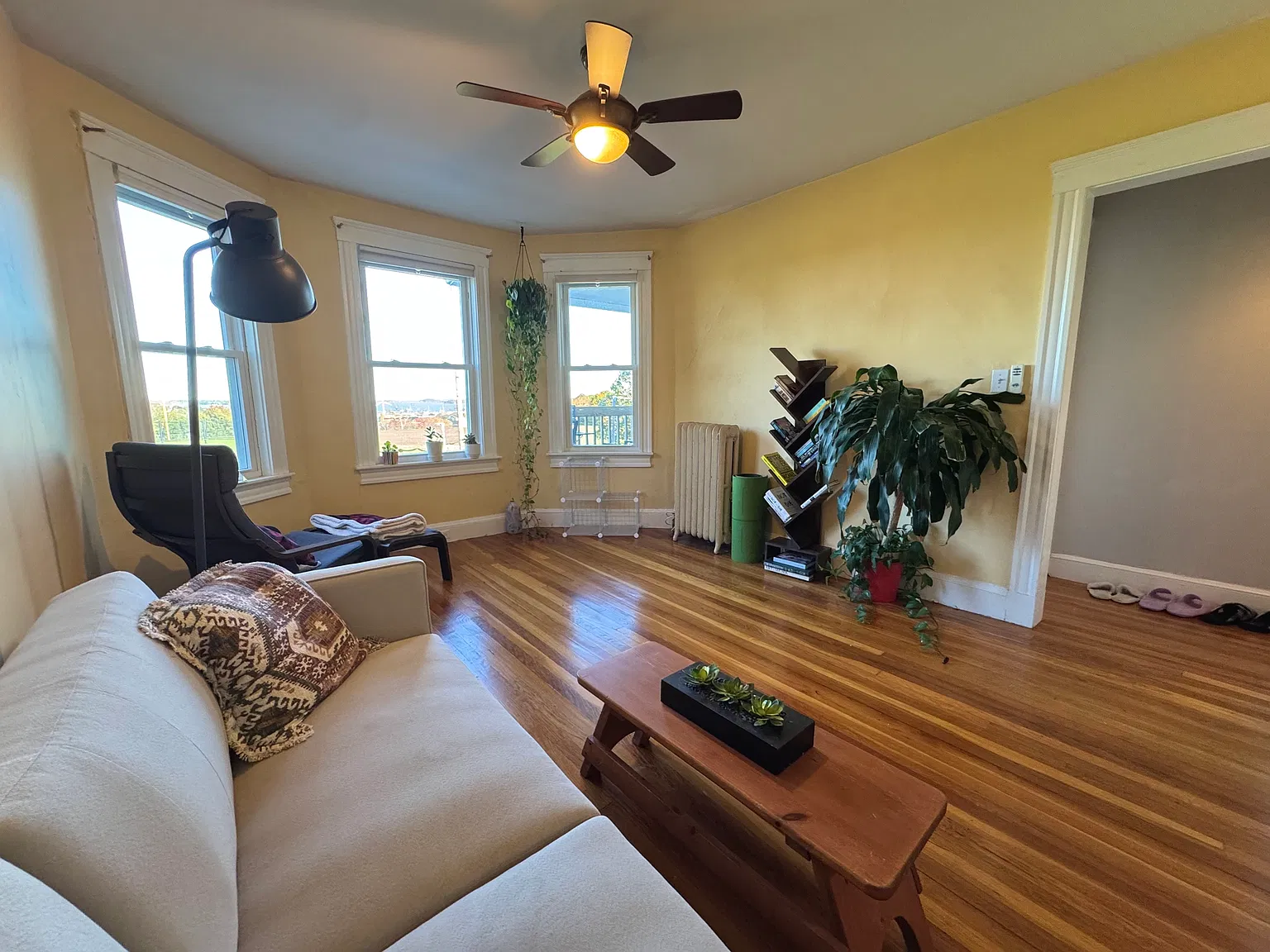 3 bed, 1134 sqft, $3,500 — Photo 4