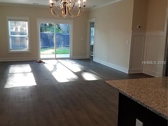 4th image of 58 Circlewood Dr