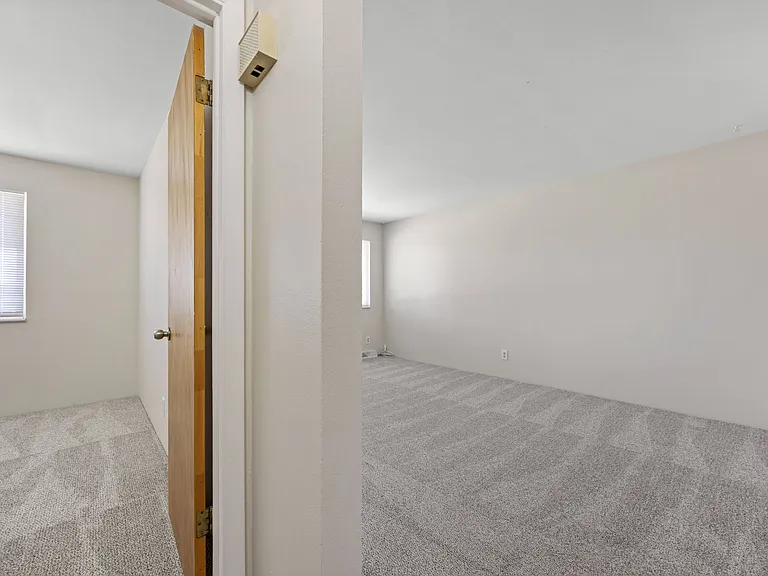 701 Oak St — Photo 15