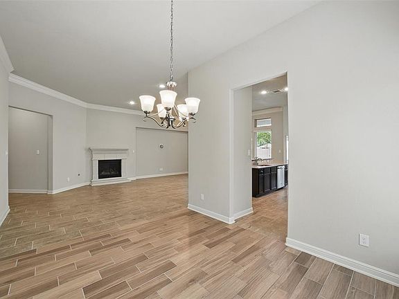 5th image of 4114 Grand Sunnyview Lane