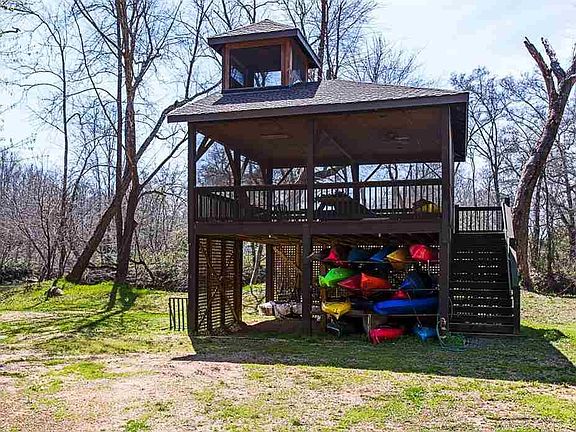5th image of 105 Riverlook Ln