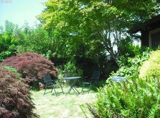 9353 SW Siletz Dr, Tualatin, OR 97062