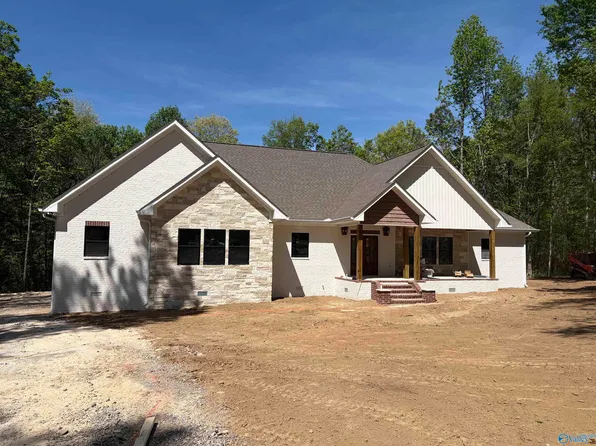 602 SE 4th St SE, Arab, AL 35016