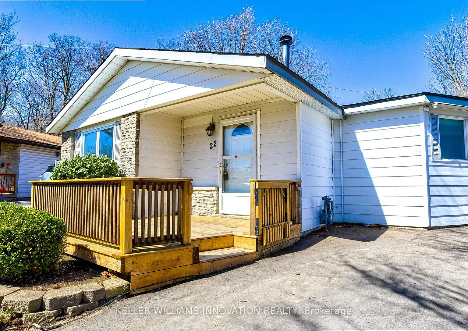3 bed, $2,400 — Photo 3