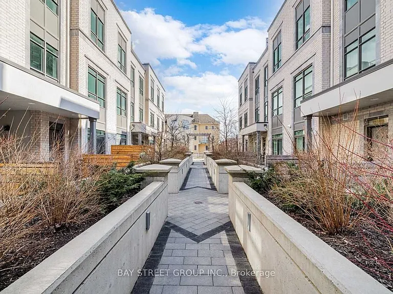 52 Holmes Ave #10 — Photo 3