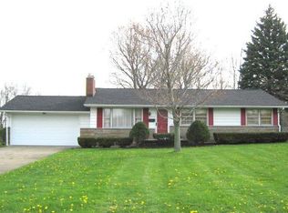 2646 Algonquin Dr, Poland, OH