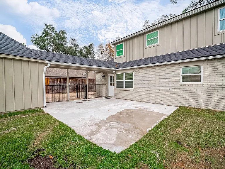 1739 Nocturne Ln — Photo 38