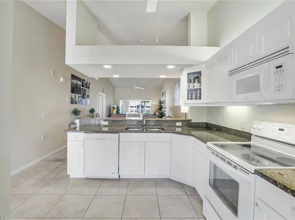 2373 Hidden Lake CT #8110, NAPLES, FL 34112