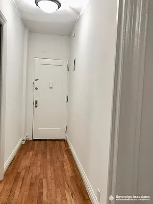 Rented by Sovereign Associates | media 12
