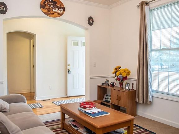 5th image of 4878 Highland Place Ct