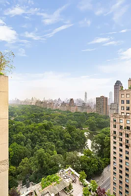 Rented by Douglas Elliman | media 21