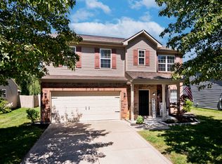 1332 Yellowstone Cir, Franklin, IN 46131
