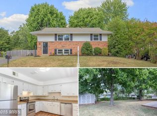 1511 N Dinwiddie St, Sterling, VA 20164