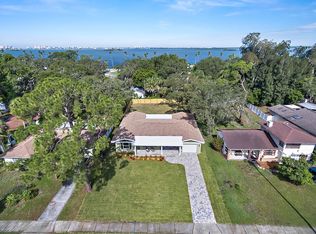 222 Citrus Ave, Dunedin, FL 34698