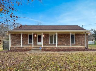 100 Rocky Dr, Columbia, TN 38401