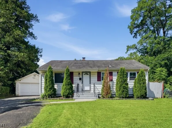 77 Deborah Ct, Plainfield City, NJ 07062