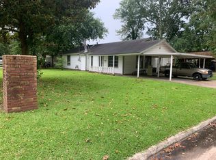 437 McKinley St, Westlake, LA 70669