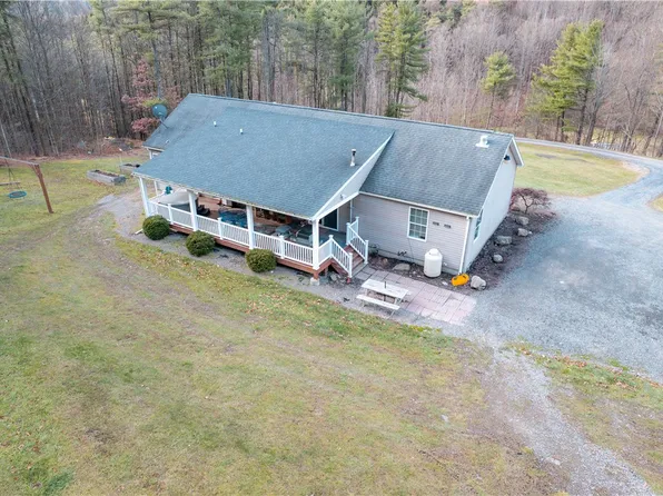 64 King Rd, Beaver Dams, NY 14812