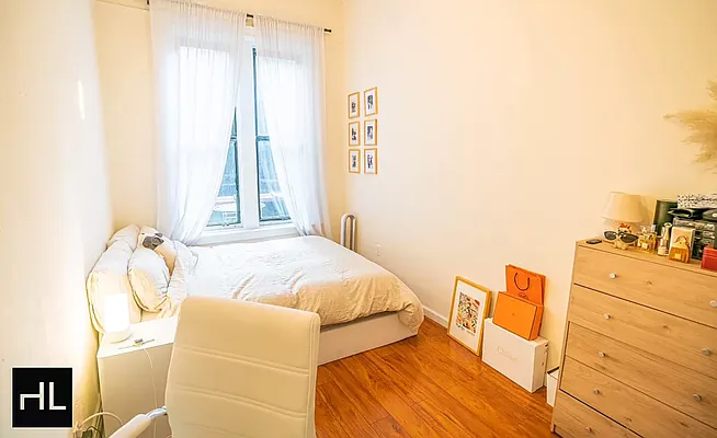 Rented by Highline Residential | media 9