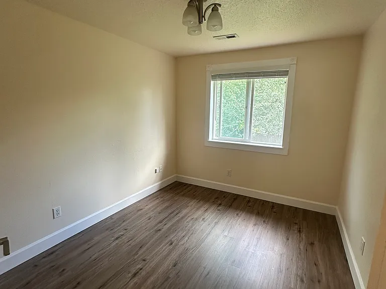 15621 SW Bristlecone Way — Photo 14