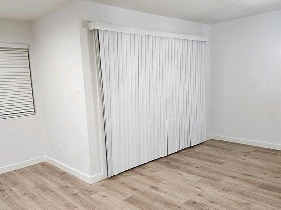 2nd image of 4122 Emerald St APT A