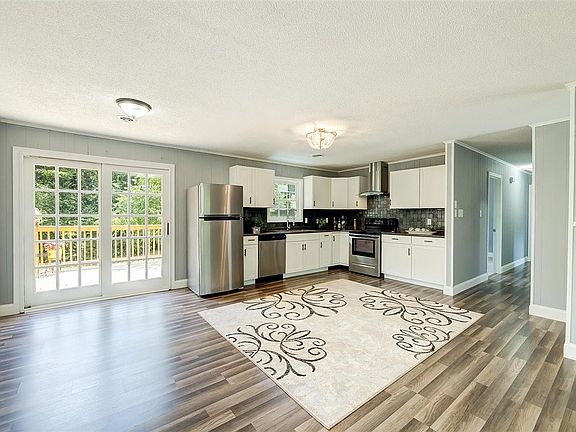 5th image of 1733 Parkridge Dr