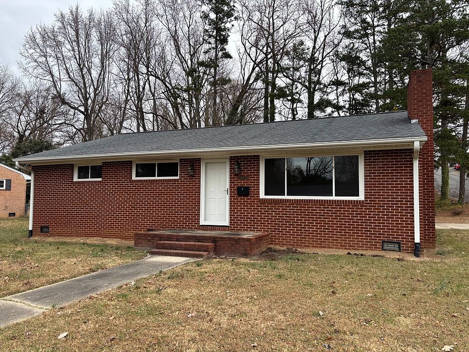 1st image of 1133 Oakdale St