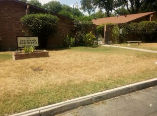 214 Rosewood Ave, Boerne, TX 78006