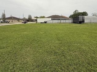 Lawrence St, Meraux, LA 70075