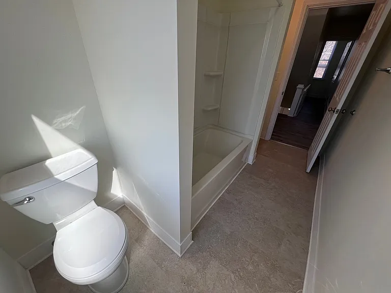 2918 Devlin St — Photo 23