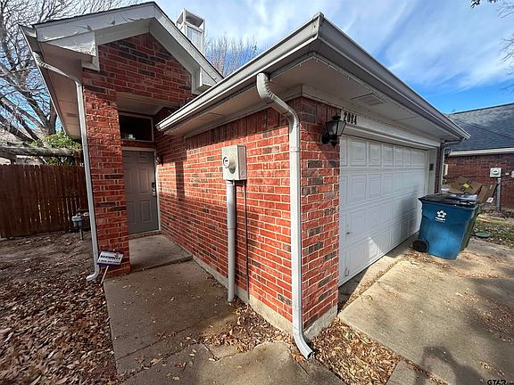 5th image of 2084 Stillwater Pl