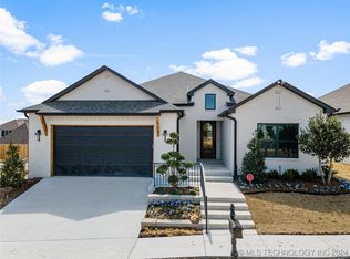 914 W 86th St S, Tulsa, OK 74132