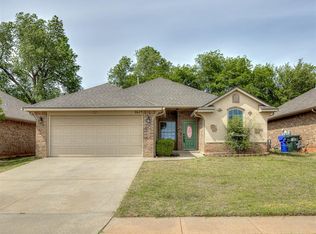 1629 Rangeline Rd, Norman, OK 73071