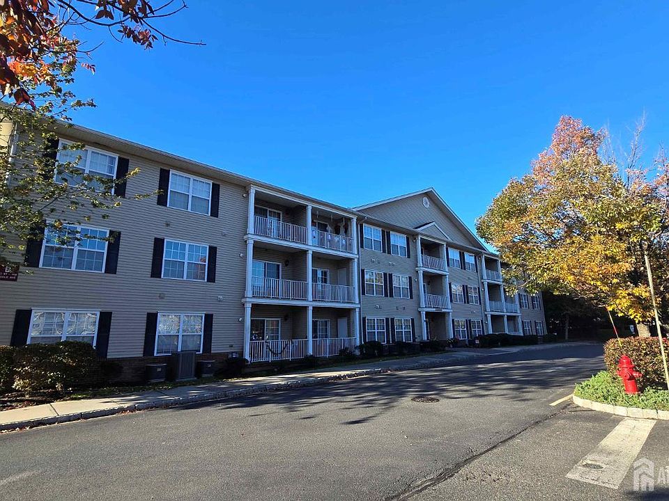 1st image of 103 Liddle Ave