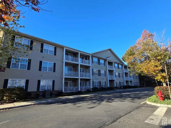 103 Liddle Ave, Edison, NJ 08837