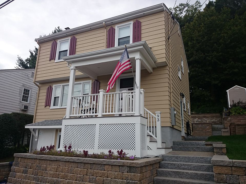 2nd image of 93 Langley Rd