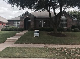 1307 Bentley Dr, Carrollton, TX 75006