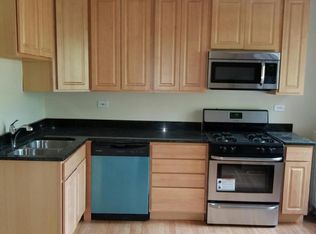 3257 W Eastwood Ave APT 1, Chicago, IL 60625