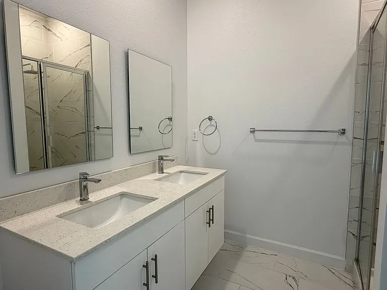 368 Famagusta Dr — Photo 10
