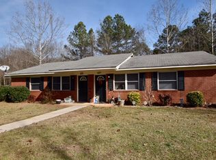 637 Whit Davis Rd, Athens, GA 30605