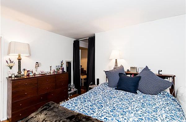 1st image of 30 E 9th St APT 4GG
